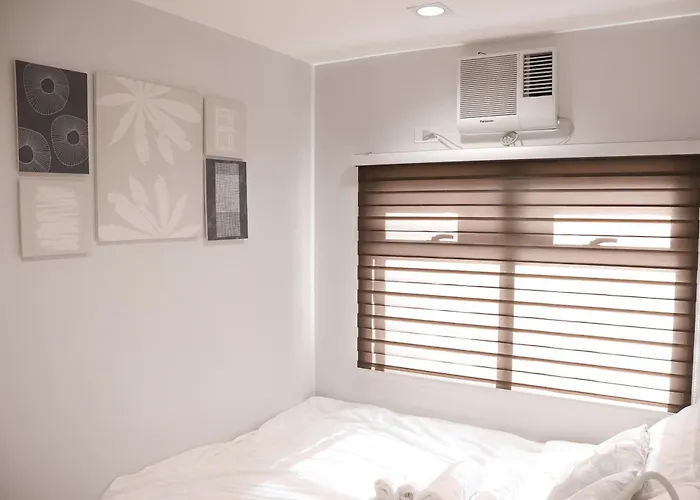 Zenden - Midpoint Residences 3*